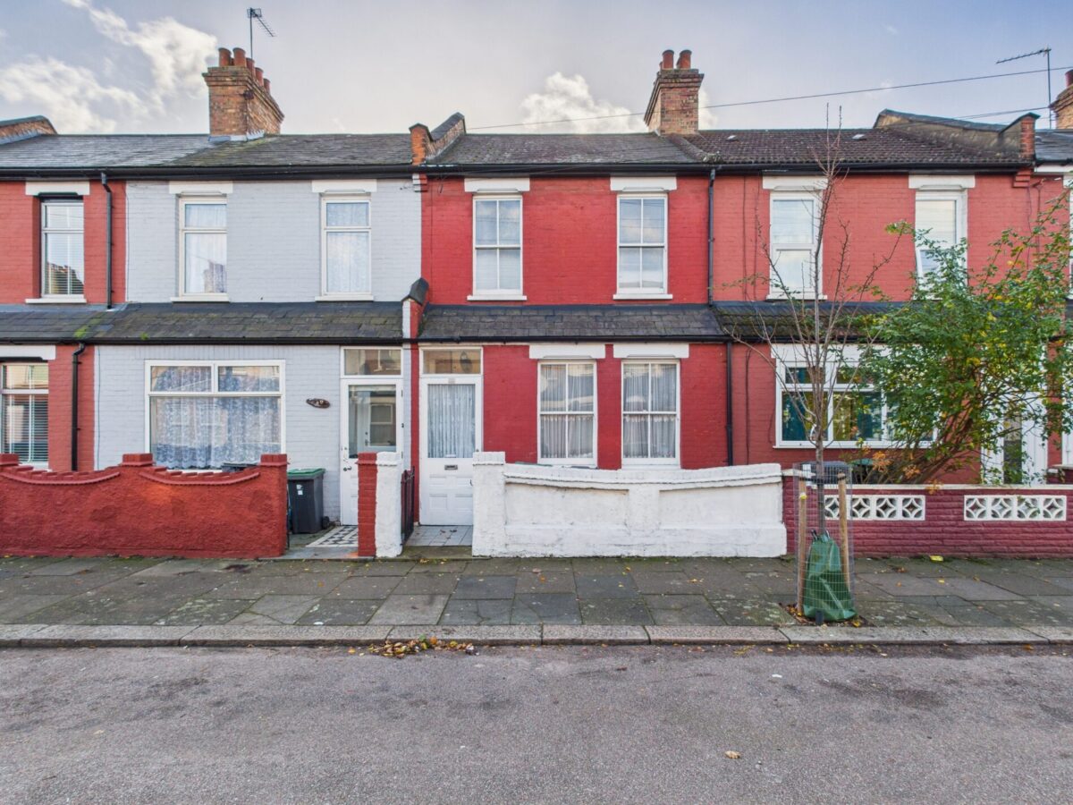 Rosebery Avenue, London, N17