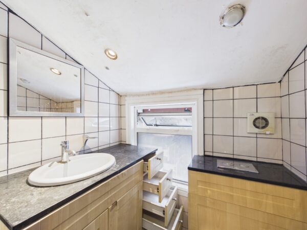 Wightman Road, London, N8