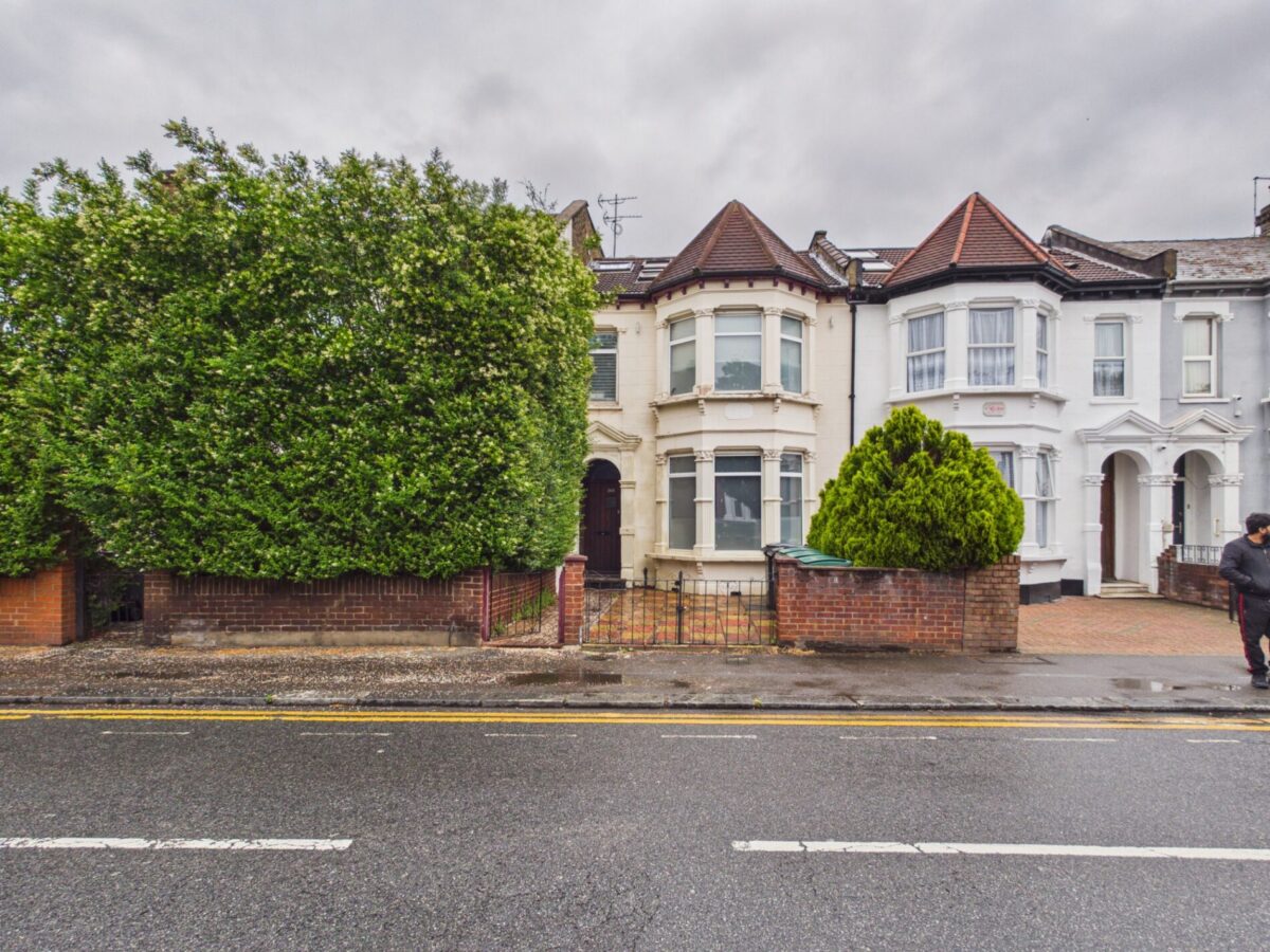 Wightman Road, London, N8