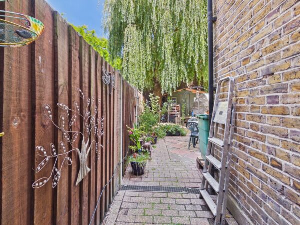 Hanbury Road, London, N17