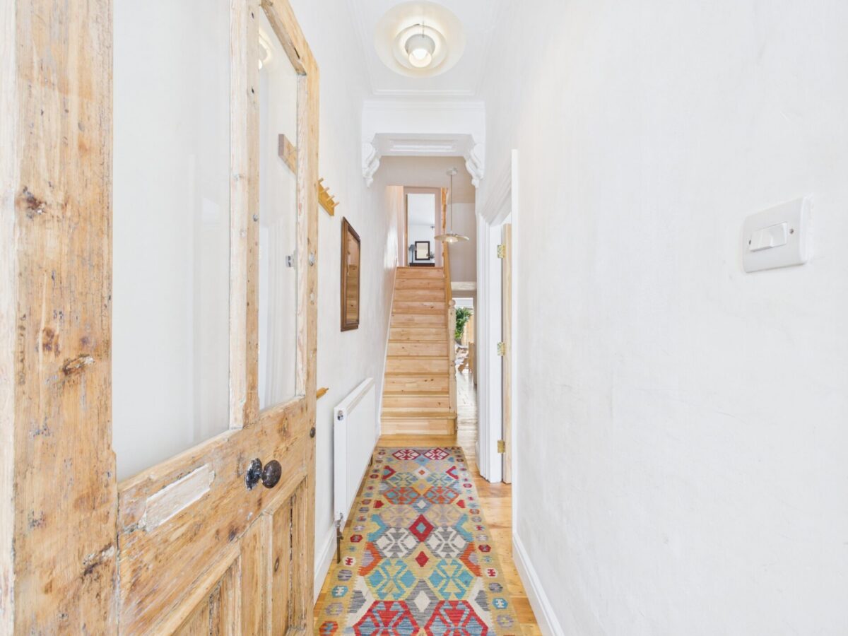 Westerfield Road, London, N15