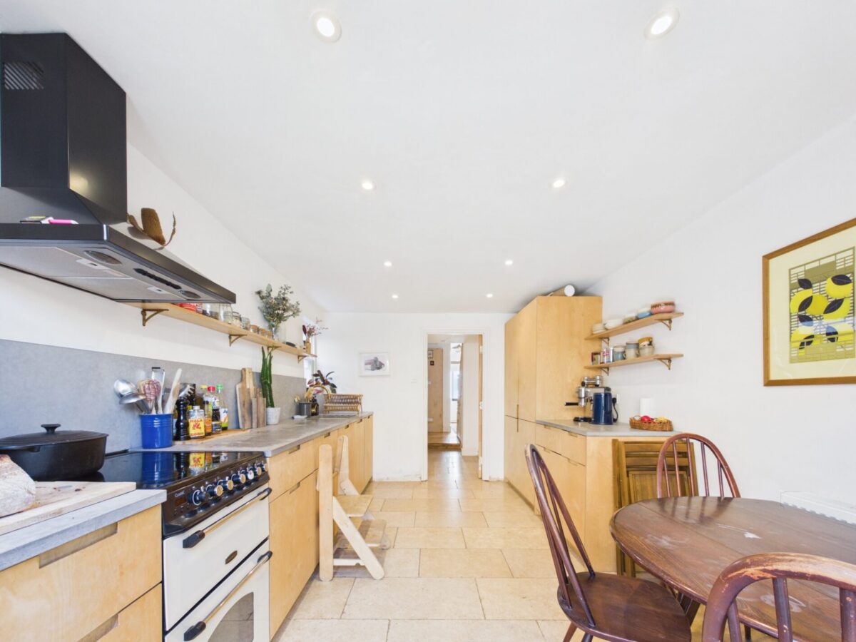 Westerfield Road, London, N15