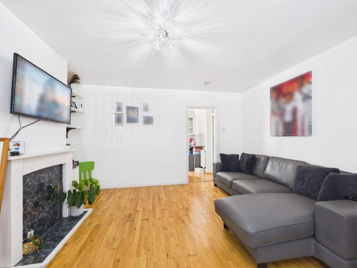 Middlesborough Road, London, N18