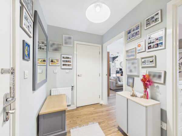 Isobel Place, London, N15