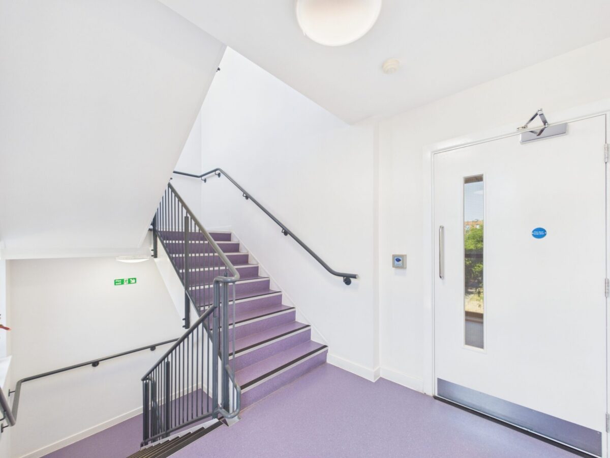 Isobel Place, London, N15
