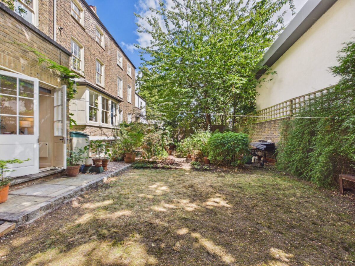 Tottenham Green East, London, N15