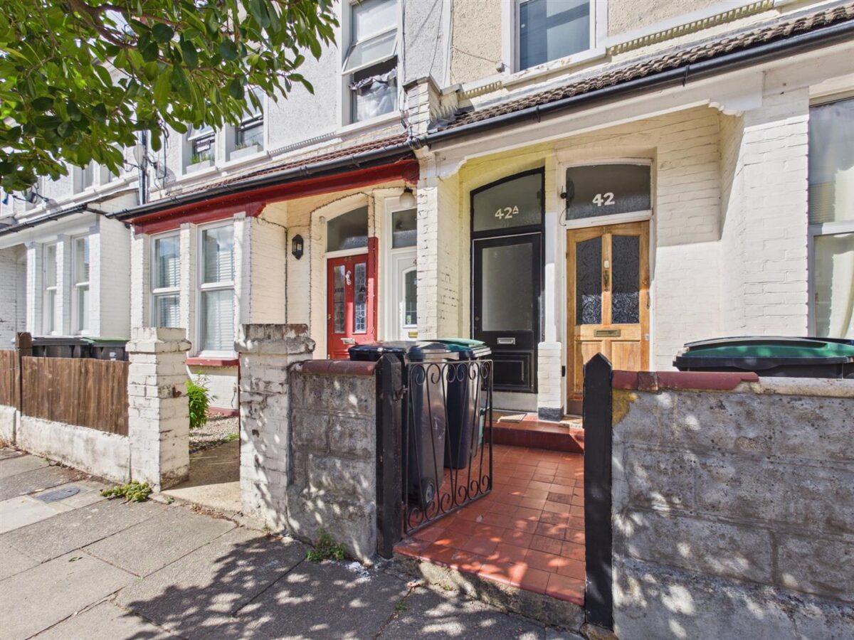 St Johns Road