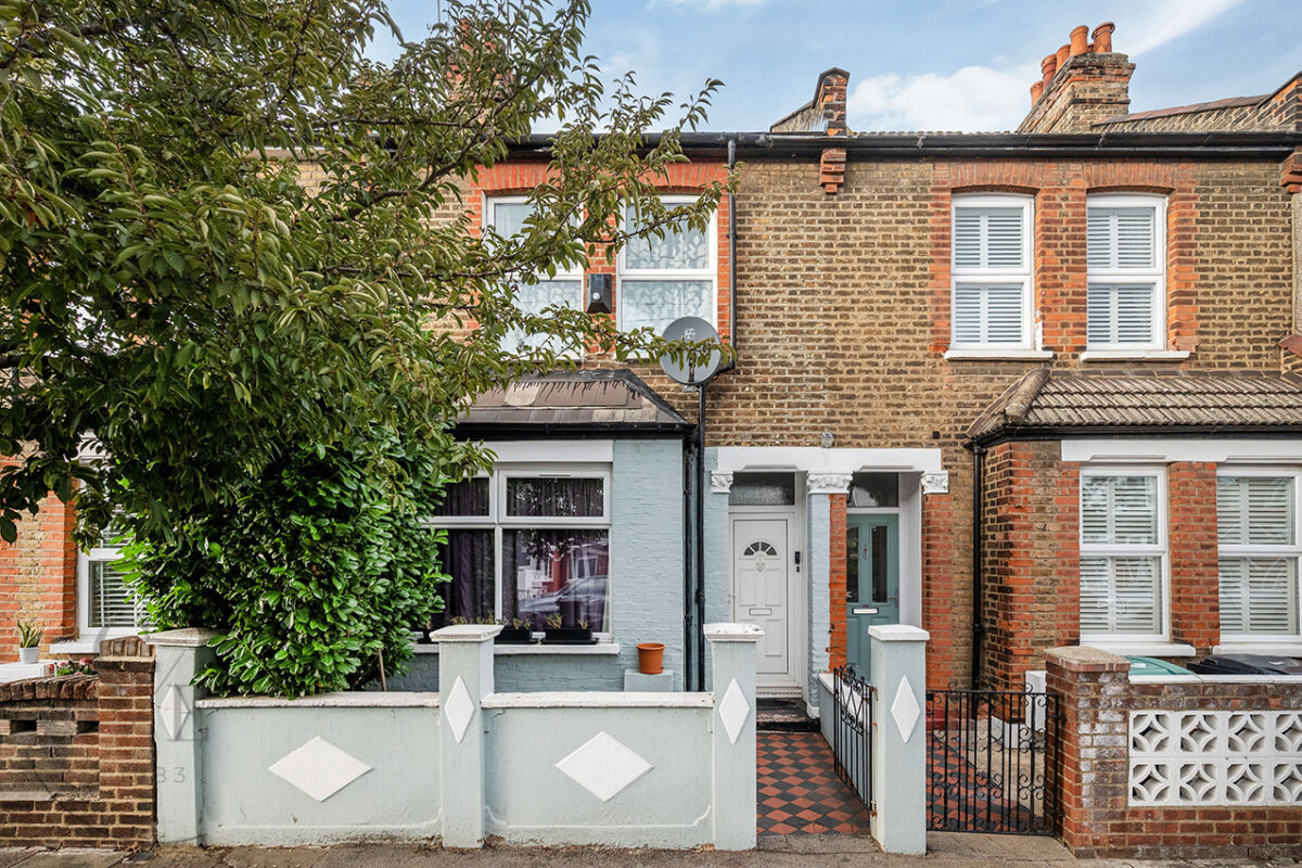 Thackeray Avenue, London, N17