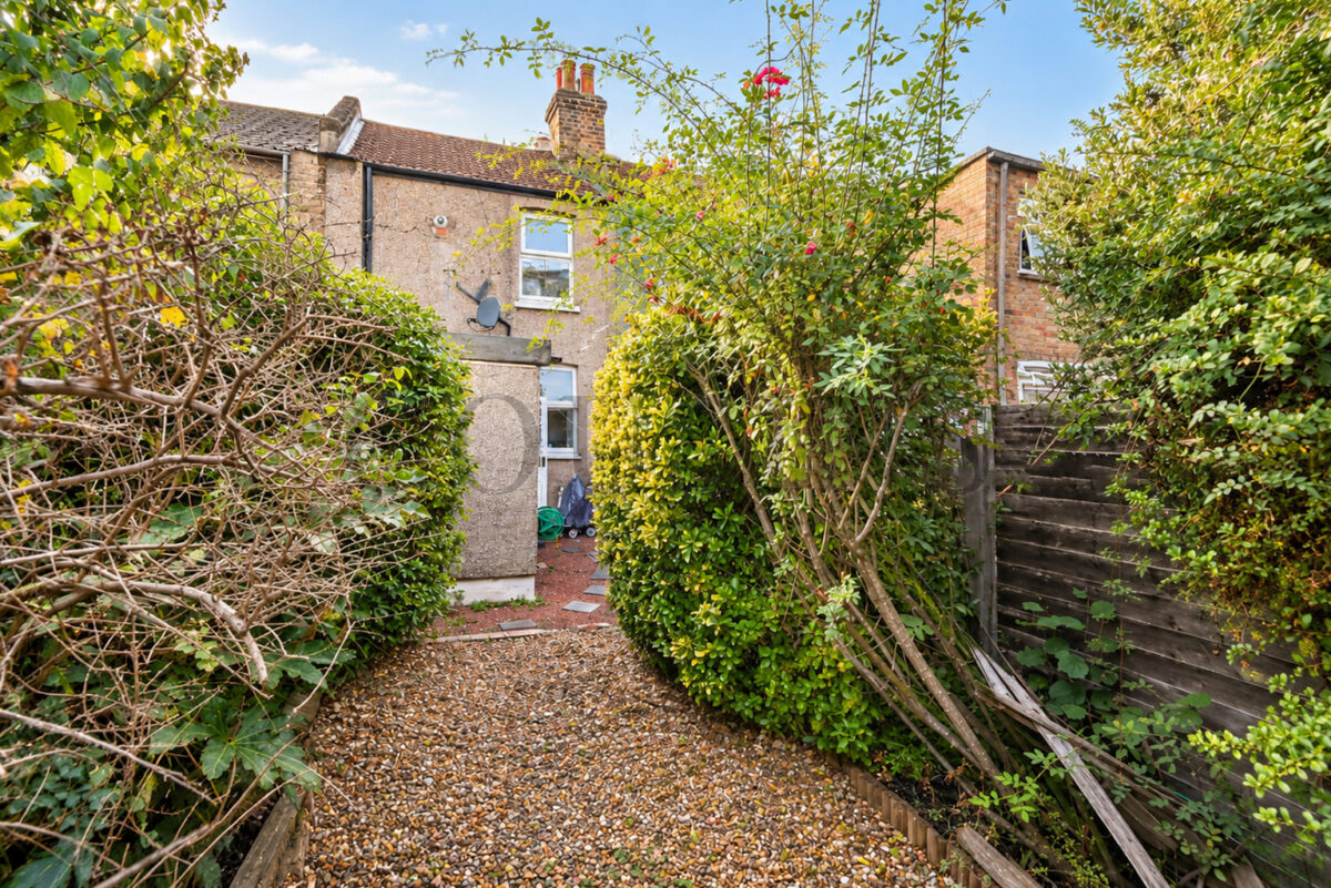 Collingwood Road, London, N15